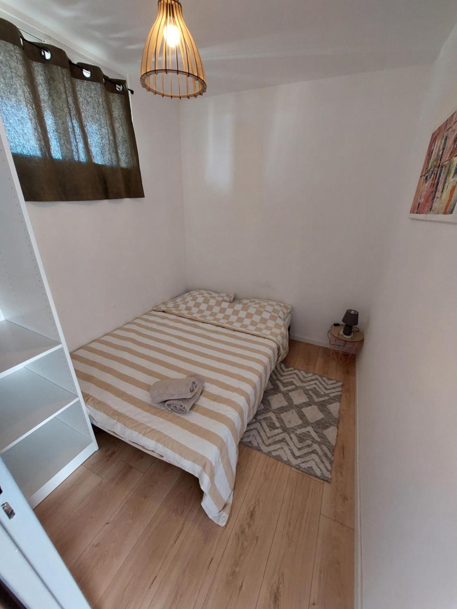 Le Voltaire - T2 Neuf Face Pyrenees Apartment Tarbes Bagian luar foto